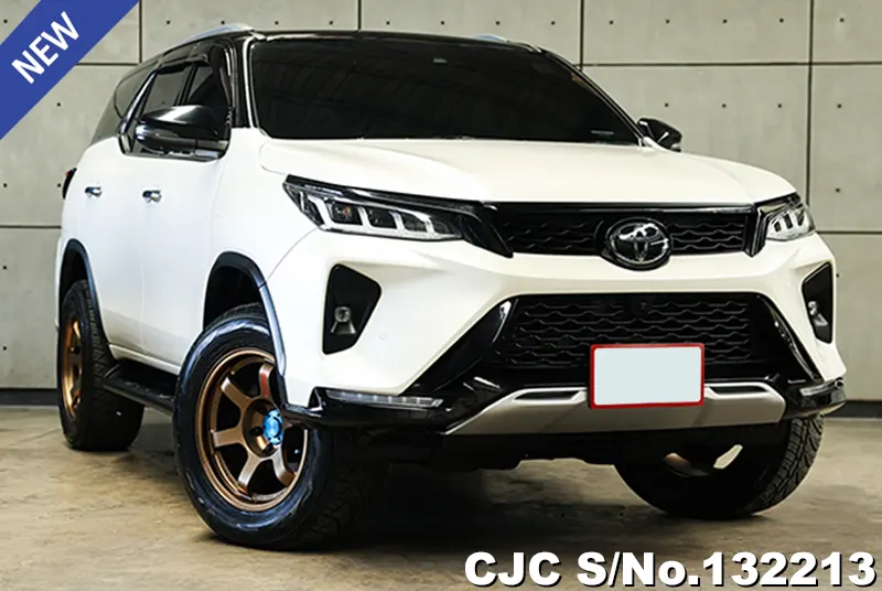 2021 Toyota / Fortuner Stock No. 132213