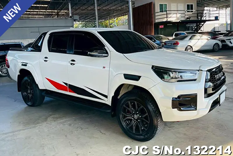 2023 Toyota / Hilux / Revo Stock No. 132214