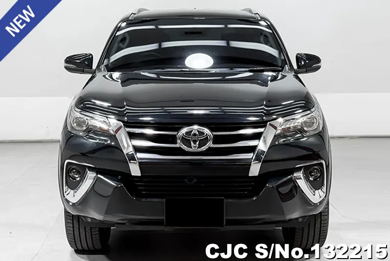 2019 Toyota / Fortuner Stock No. 132215