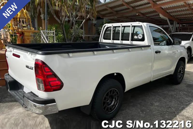 2016 Toyota / Hilux / Revo Stock No. 132216