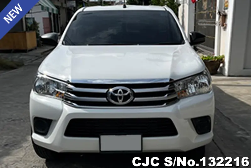 2016 Toyota / Hilux / Revo Stock No. 132216