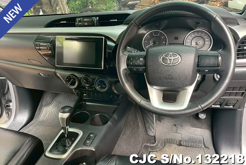 2017 Toyota / Hilux / Revo Stock No. 132218