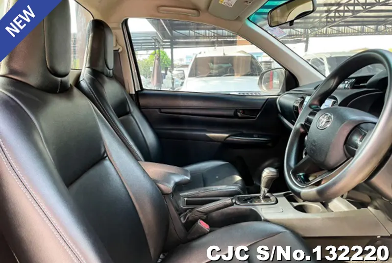 2018 Toyota / Hilux / Revo Stock No. 132220