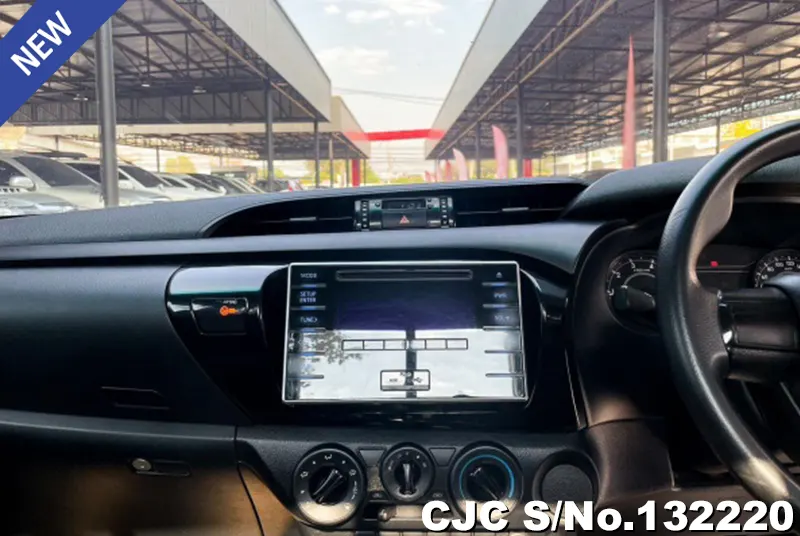 2018 Toyota / Hilux / Revo Stock No. 132220