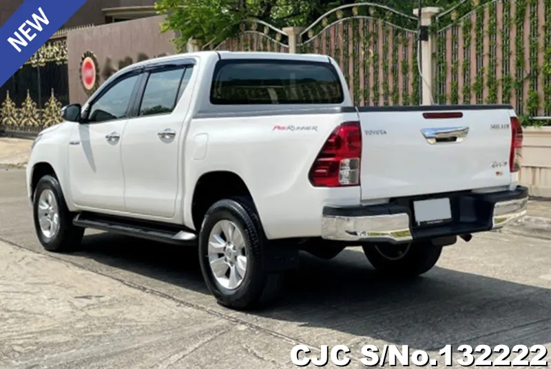 2019 Toyota / Hilux / Revo Stock No. 132222