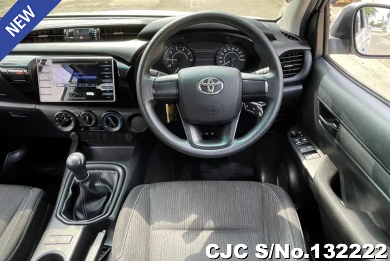 2019 Toyota / Hilux / Revo Stock No. 132222