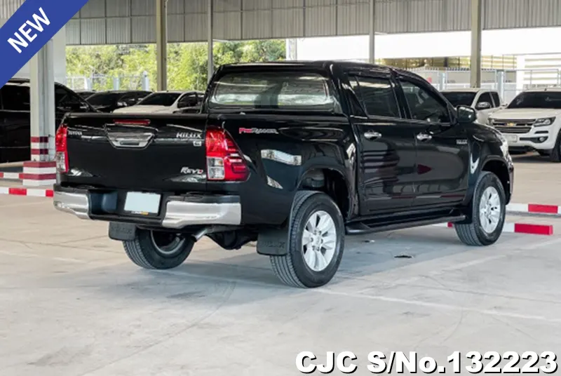 2019 Toyota / Hilux / Revo Stock No. 132223