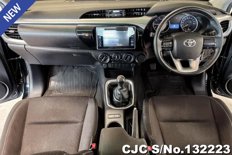 2019 Toyota / Hilux / Revo Stock No. 132223
