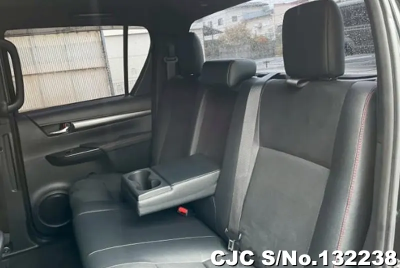 2023 Toyota / Hilux Stock No. 132238