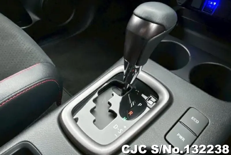 2023 Toyota / Hilux Stock No. 132238