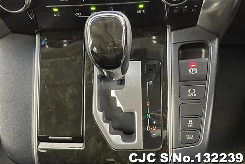 2015 Toyota / Alphard Stock No. 132239