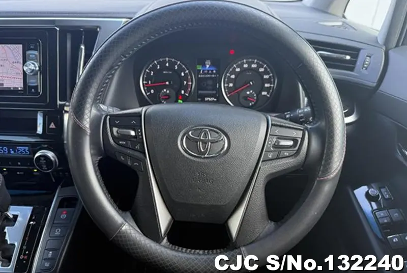 2015 Toyota / Alphard Stock No. 132240