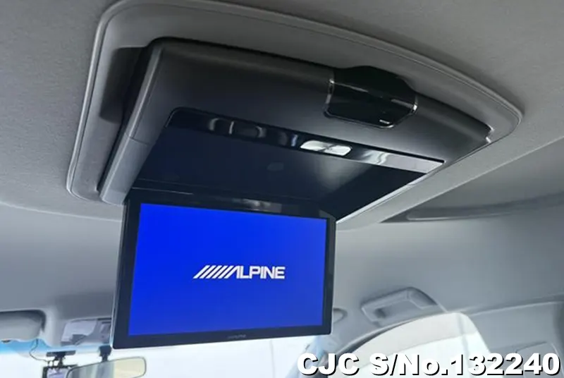 2015 Toyota / Alphard Stock No. 132240