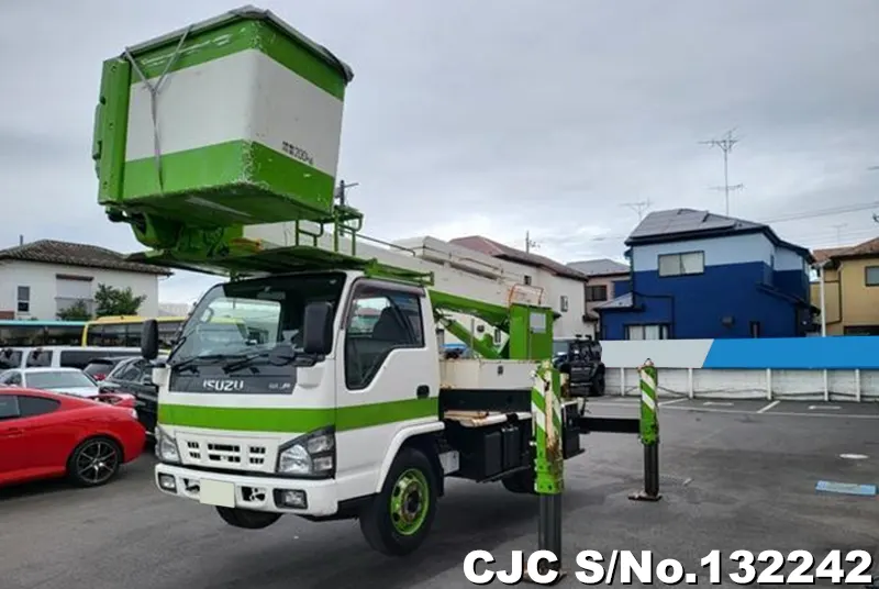 2007 Isuzu / Elf Stock No. 132242