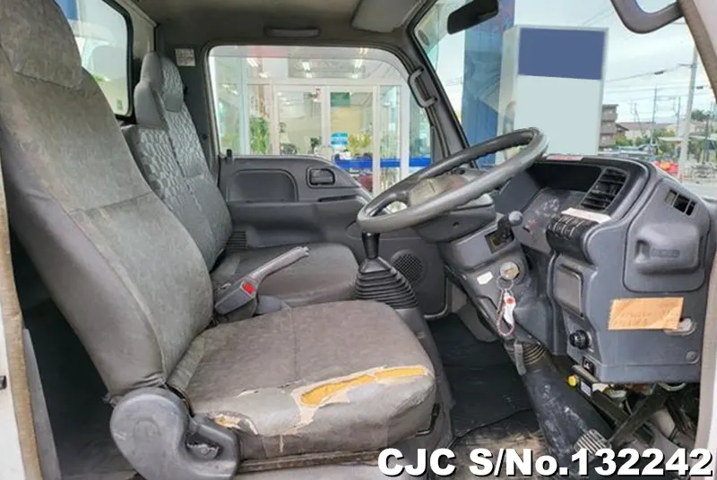 2007 Isuzu / Elf Stock No. 132242