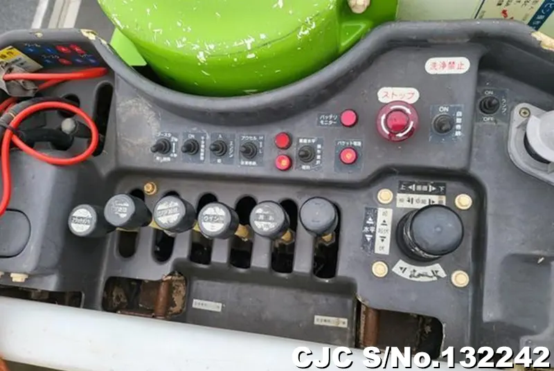 2007 Isuzu / Elf Stock No. 132242