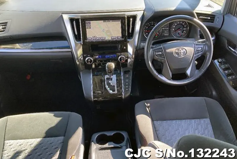 2015 Toyota / Alphard Stock No. 132243