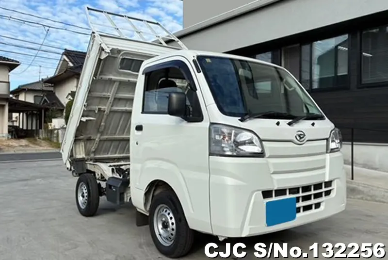 2015 Daihatsu / Hijet Stock No. 132256