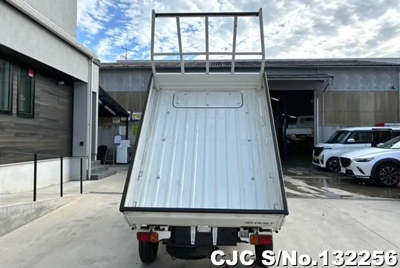 2015 Daihatsu / Hijet Stock No. 132256