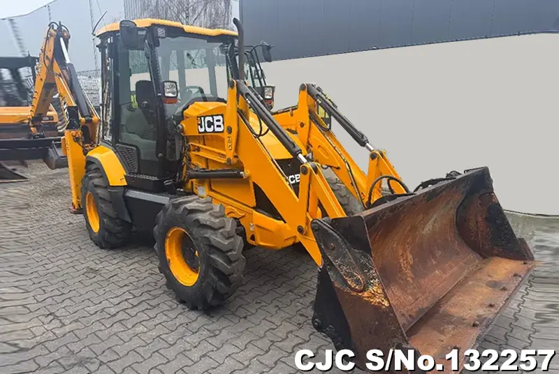 2017 JCB / 3CX Backhoe Loader 3CX 