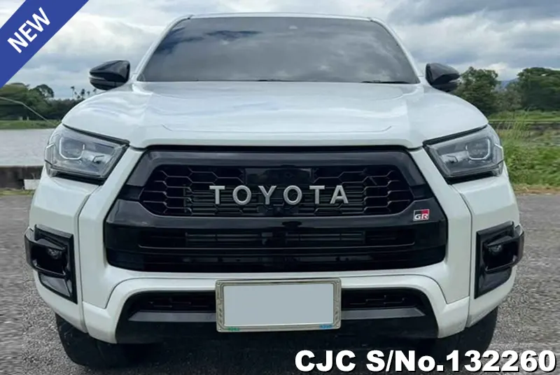 2022 Toyota / Hilux / Revo Stock No. 132260