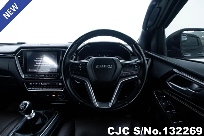 Isuzu D-Max in Black for Sale Image 10