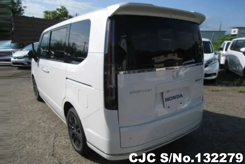 2026 Honda / Step Wagon Stock No. 132279