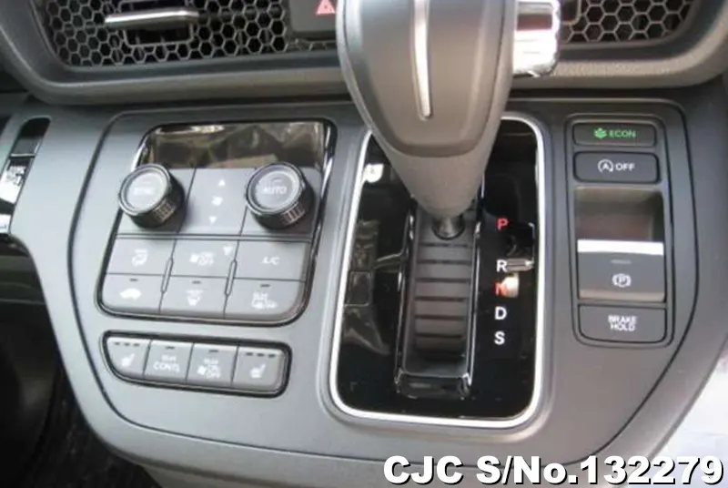 2026 Honda / Step Wagon Stock No. 132279