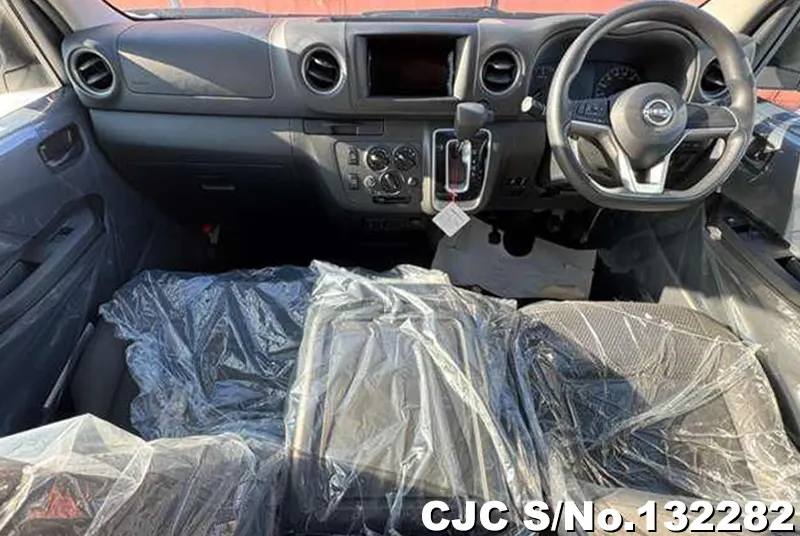 2026 Nissan / Caravan Stock No. 132282