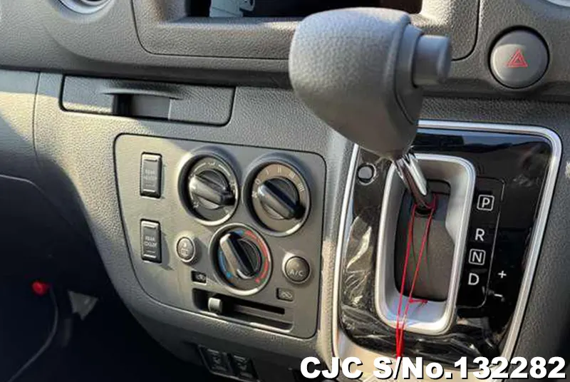 2026 Nissan / Caravan Stock No. 132282