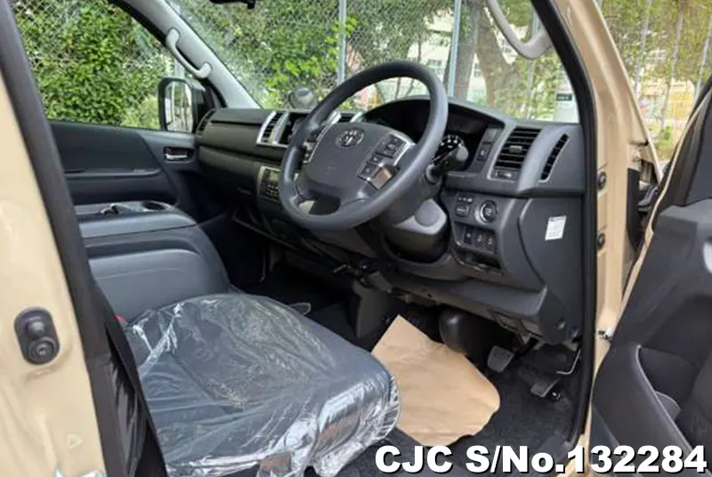 2026 Toyota / Hiace Stock No. 132284