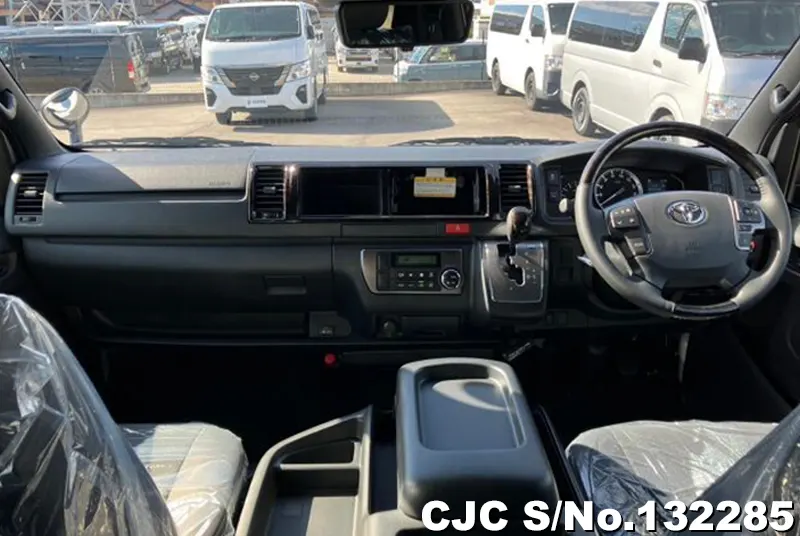 2026 Toyota / Hiace Stock No. 132285