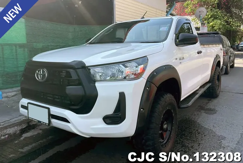 2021 Toyota / Hilux / Revo Stock No. 132308