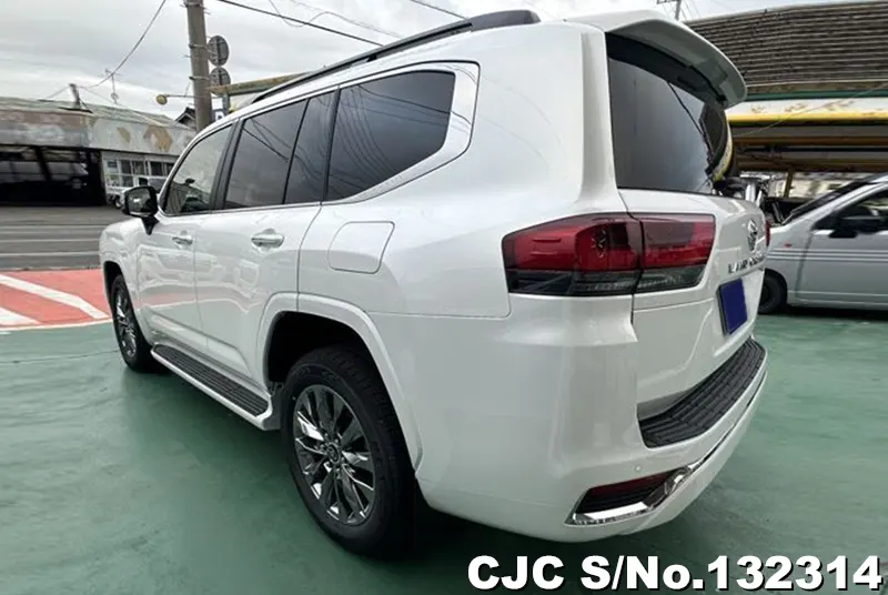 2024 Toyota / Land Cruiser Stock No. 132314