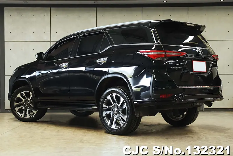 2023 Toyota / Fortuner Stock No. 132321