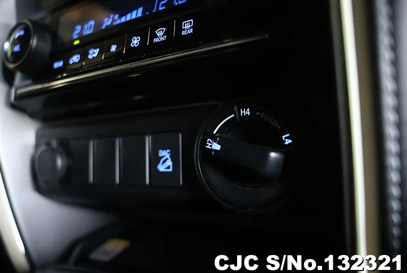 2023 Toyota / Fortuner Stock No. 132321