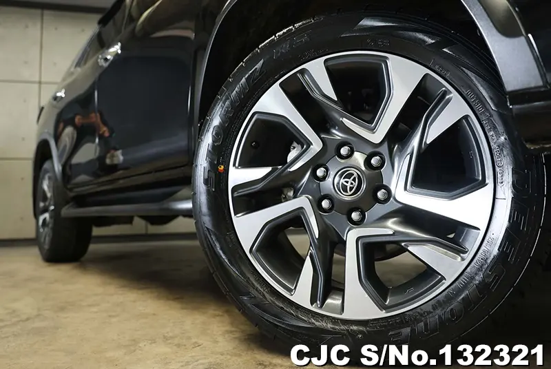 2023 Toyota / Fortuner Stock No. 132321