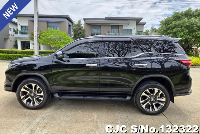 2023 Toyota / Fortuner Stock No. 132322