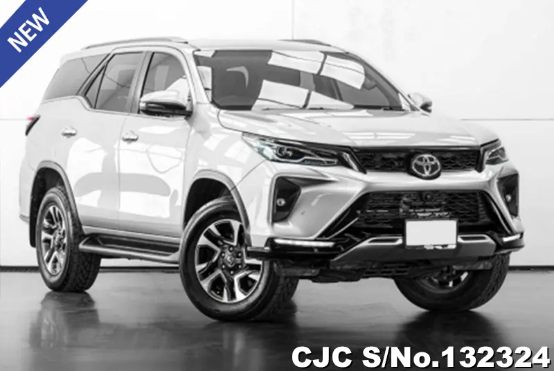 2022 Toyota / Fortuner Stock No. 132324