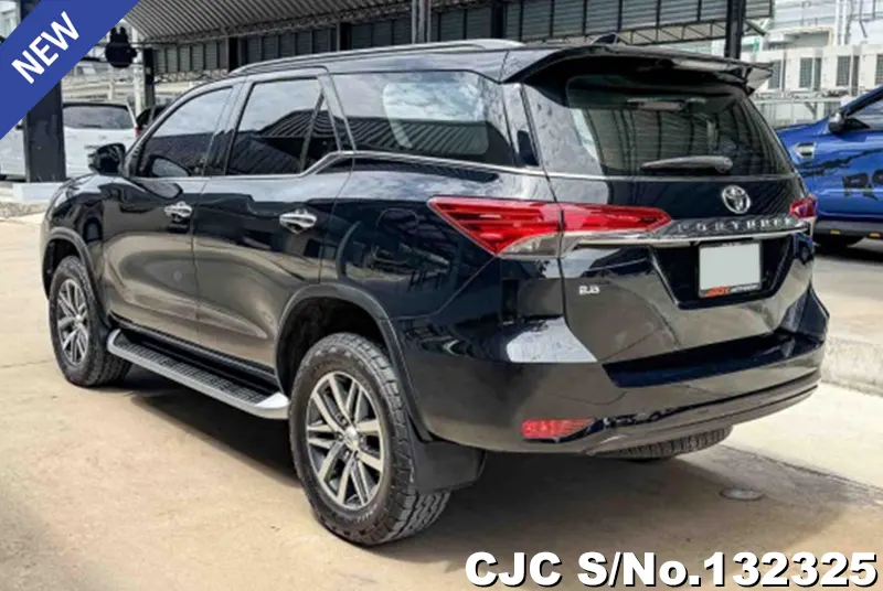 2020 Toyota / Fortuner Stock No. 132325
