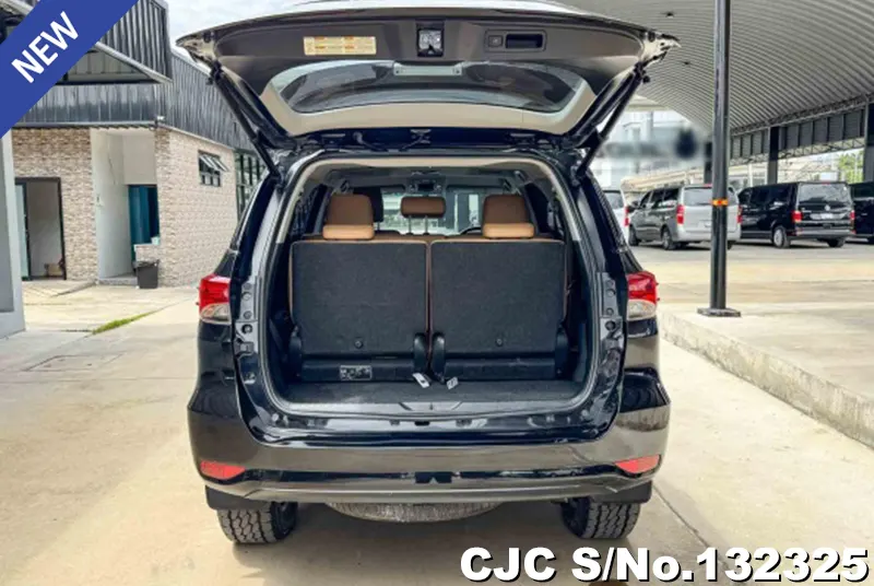 2020 Toyota / Fortuner Stock No. 132325