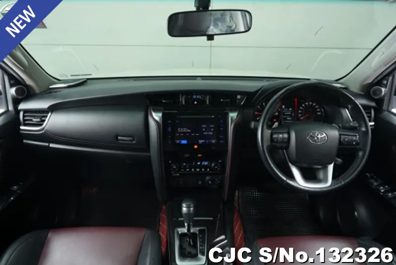 2020 Toyota / Fortuner Stock No. 132326
