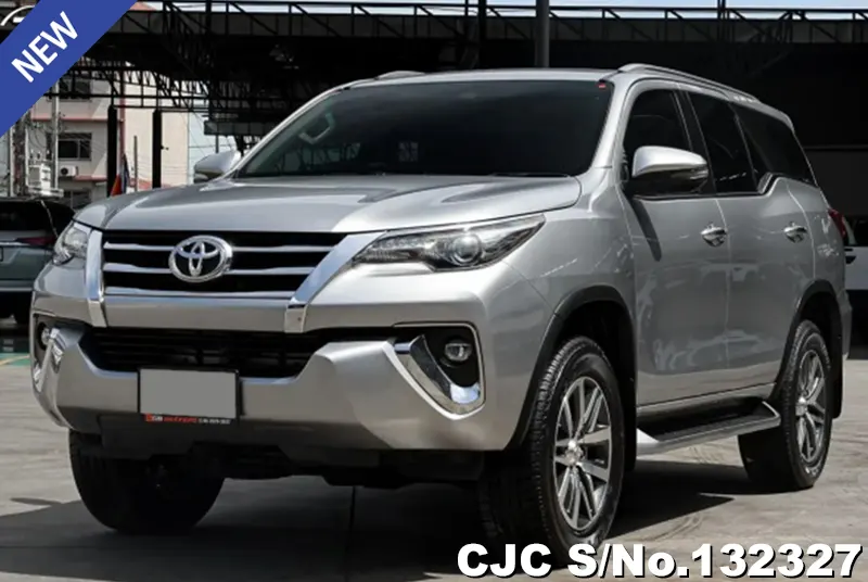 2019 Toyota / Fortuner Stock No. 132327