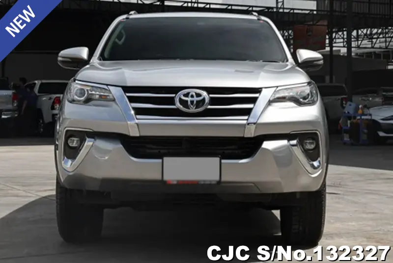 2019 Toyota / Fortuner Stock No. 132327