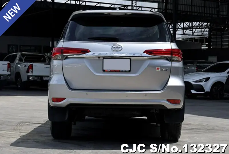 2019 Toyota / Fortuner Stock No. 132327