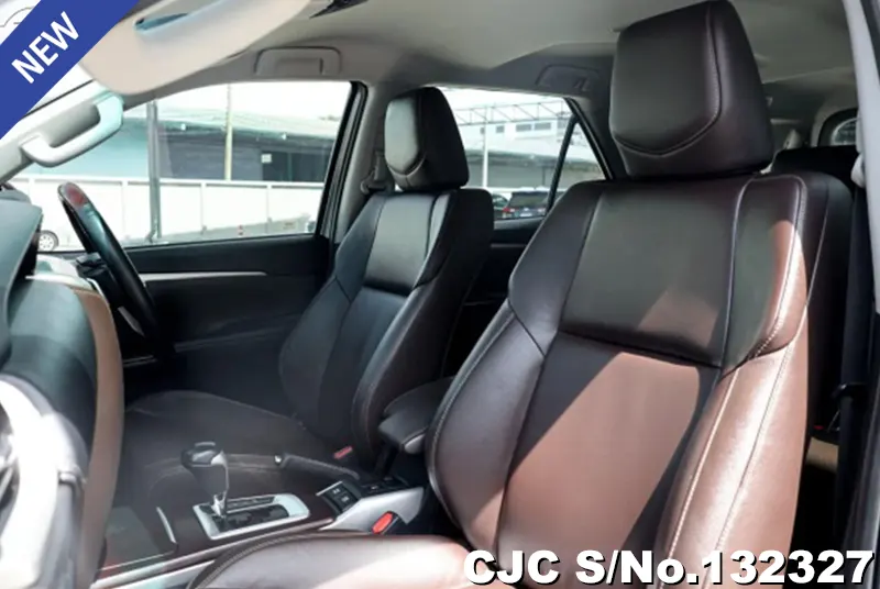 2019 Toyota / Fortuner Stock No. 132327