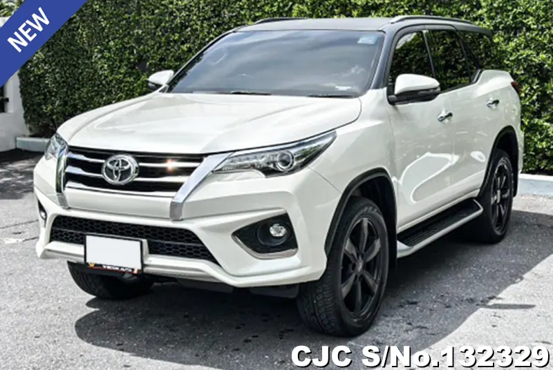 2018 Toyota / Fortuner Stock No. 132329