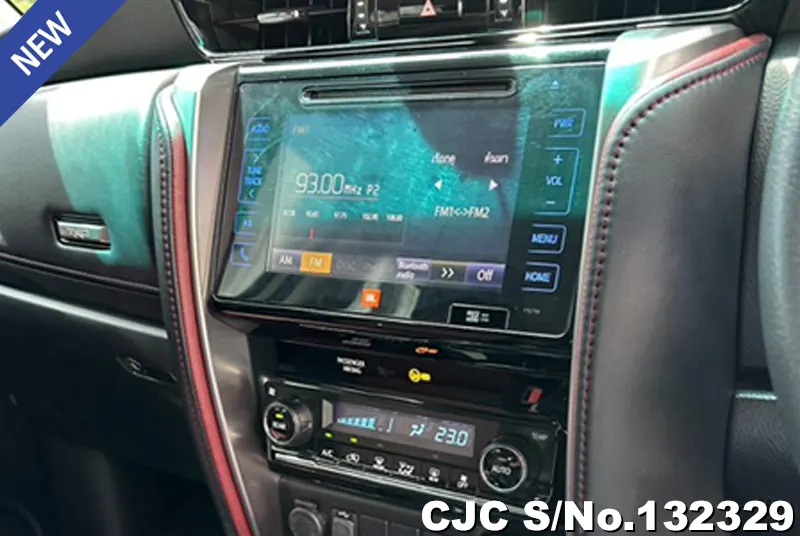 2018 Toyota / Hilux / Revo Stock No. 132329