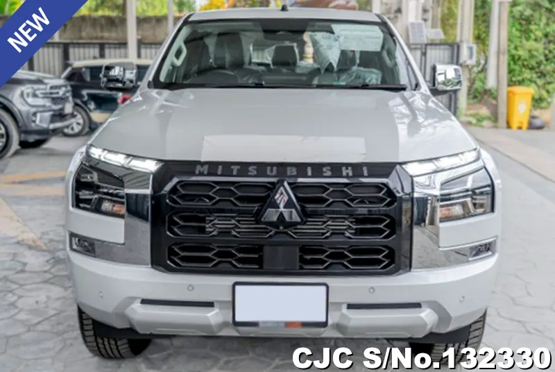 2023 Mitsubishi / Triton Stock No. 132330