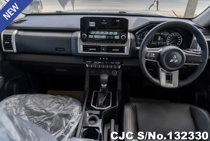 2023 Mitsubishi / Triton Stock No. 132330